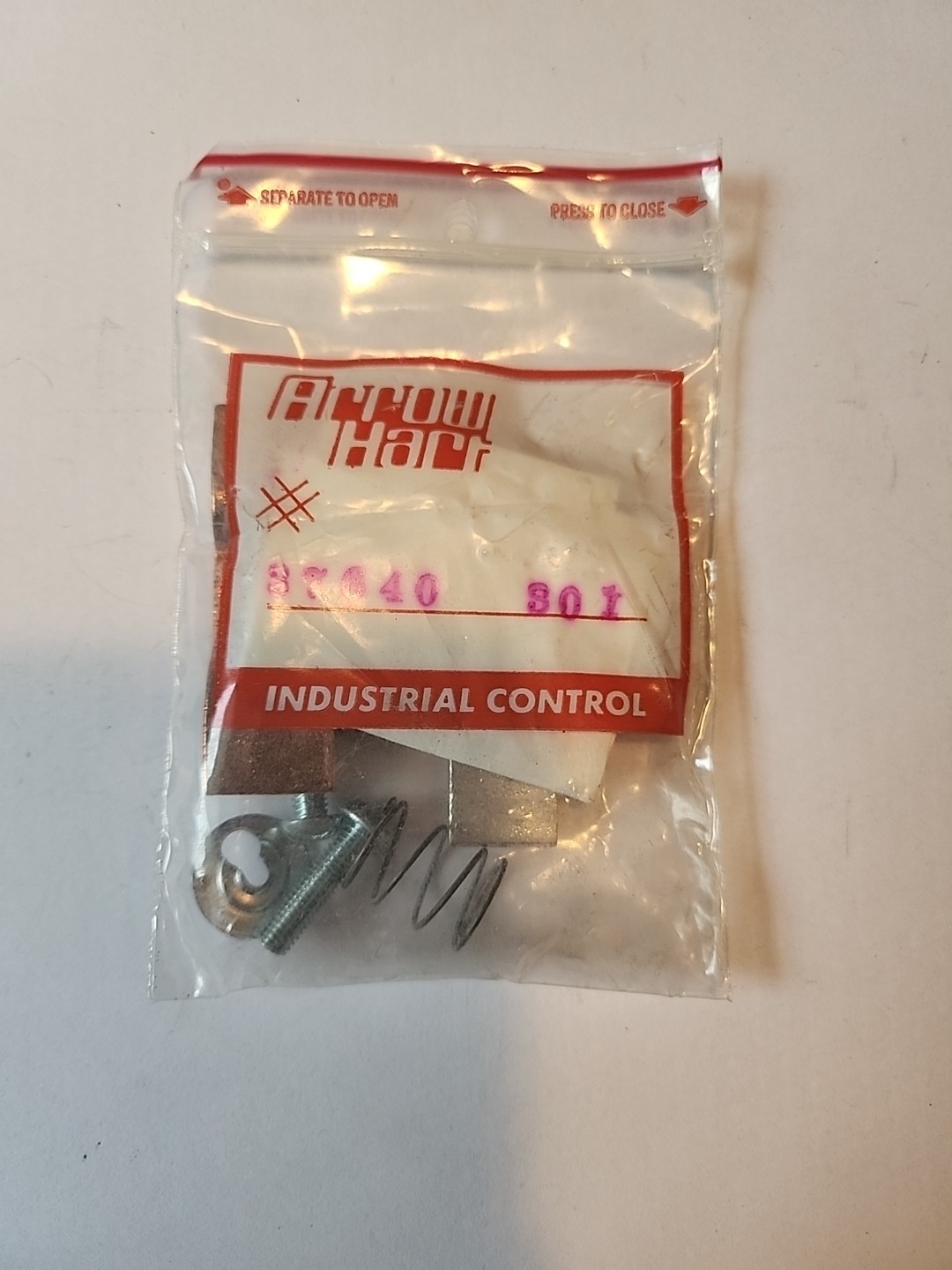 Genuine Arrow-Hart 1 Pole Contact Set PN 37640-301, NOS