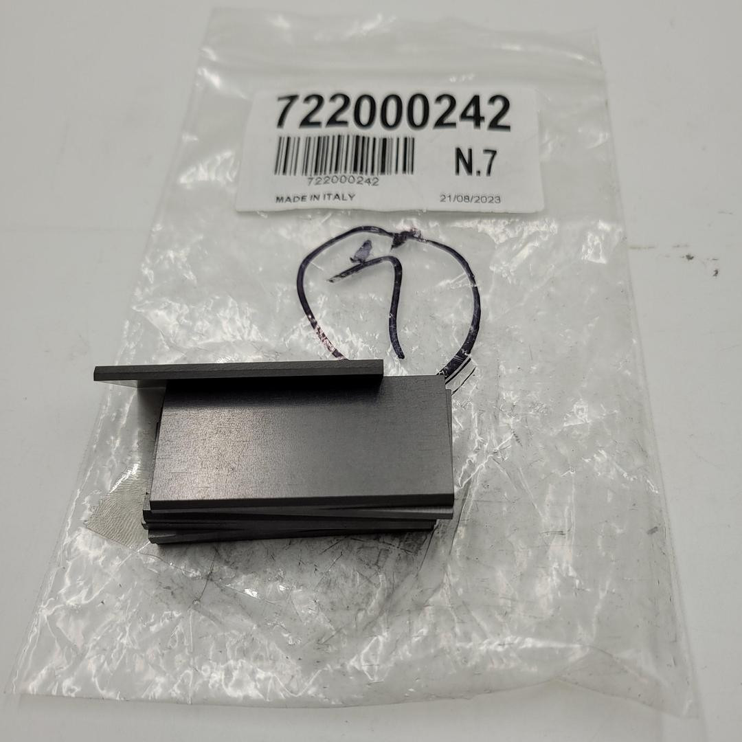 Busch Vacuum Vane, Carbon, Sv1010 Replacement Part 722000242