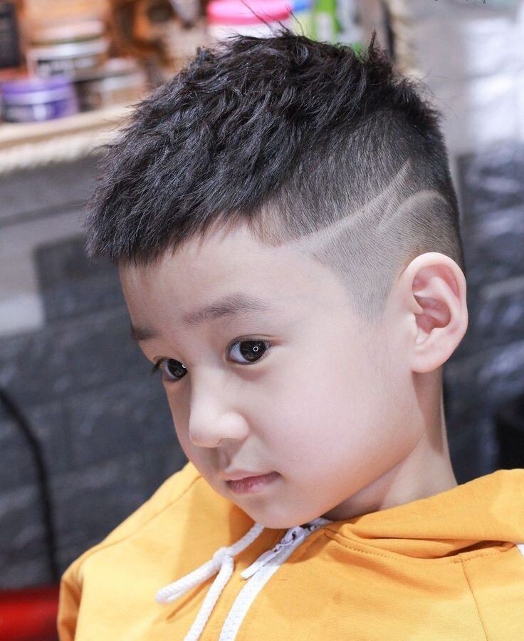 Over 200 + hairstyles ideas for young boys that you can copy to be your own