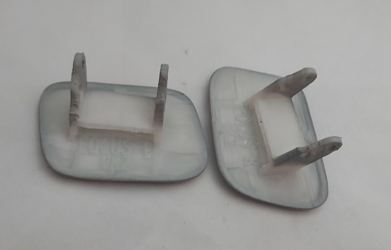 FIT TO FORD FOCUS MK2 2004-2007 FRONT WASHER HEADLIGHT NOZZLE COVER BUMPER LR